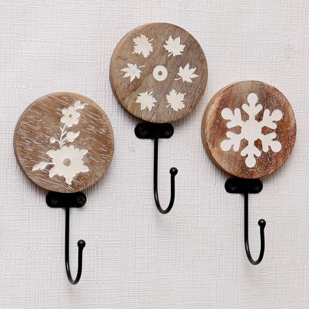 Brown Wooden Leaf Design Wall Hooks For Kids - Pack of 3